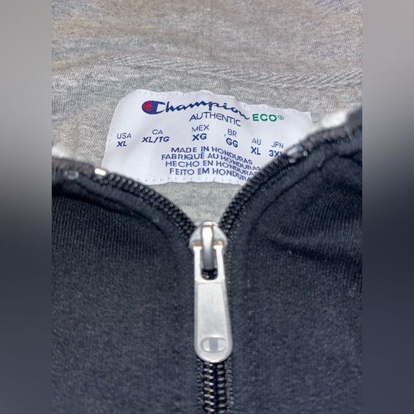 VINTAGE CHAMPION JACKET​​​ - Picture 2 of 3